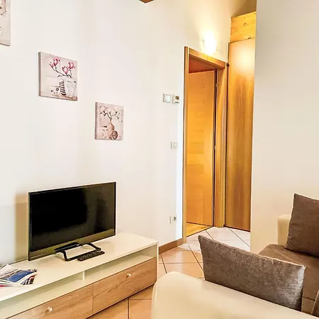 Domus Ad Lacum By Interhome