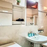 Domus Ad Lacum By Interhome דירה קוליקו