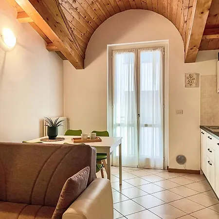 Domus Ad Lacum By Interhome קוליקו